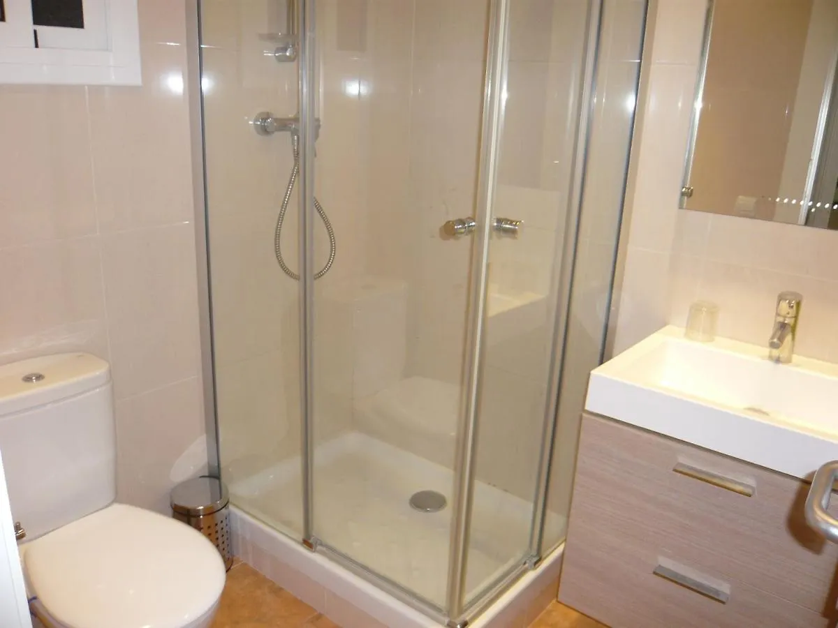 Casa de hóspedes Hostal Bestprice Barcelona Stadium Espanha