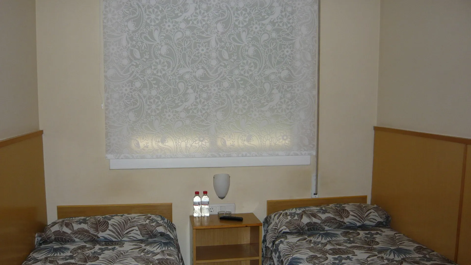 Hostal Bestprice Barcelona Stadium 0*,  Spain