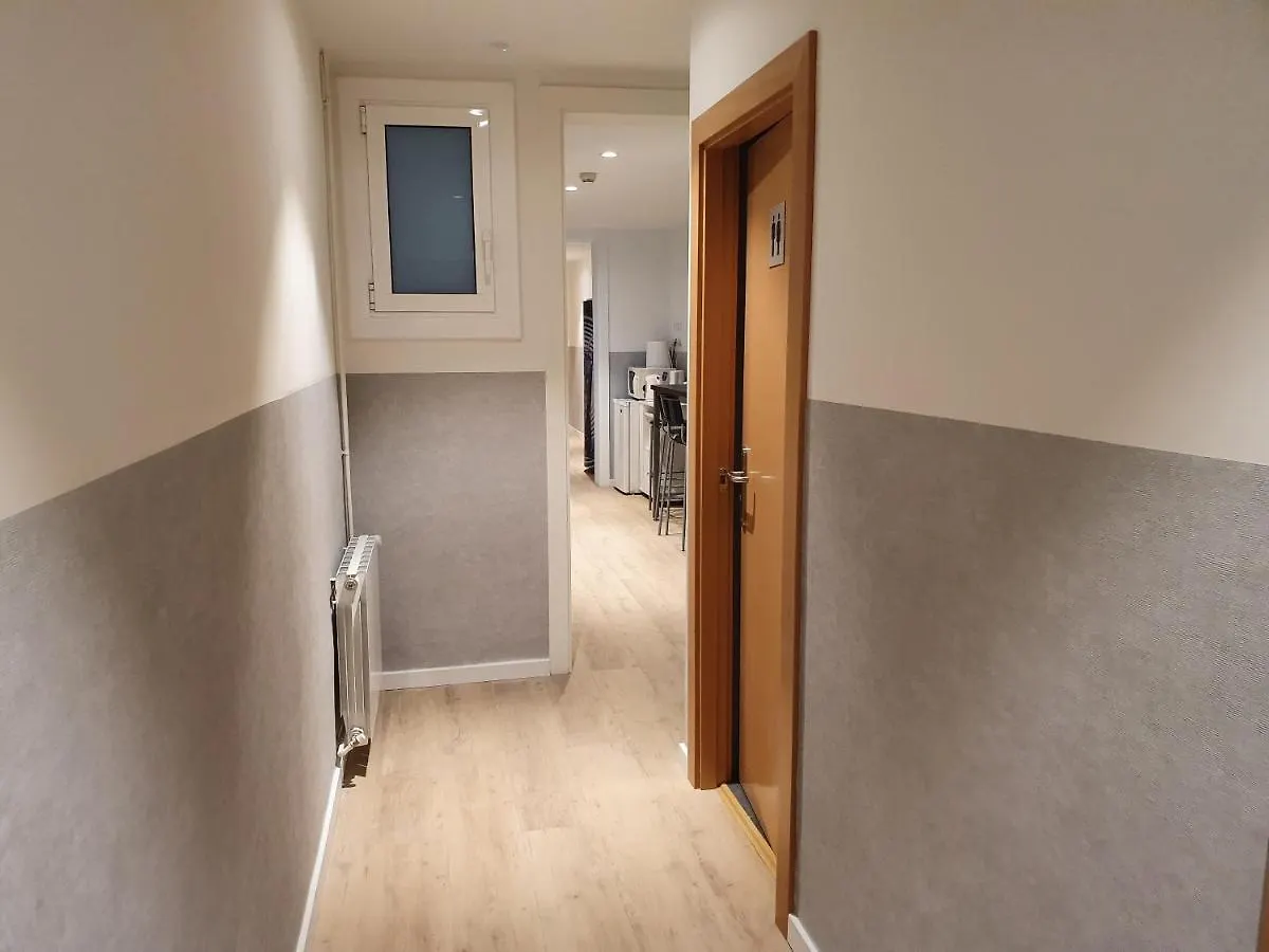 Guest house Hostal Bestprice Barcelona Stadium