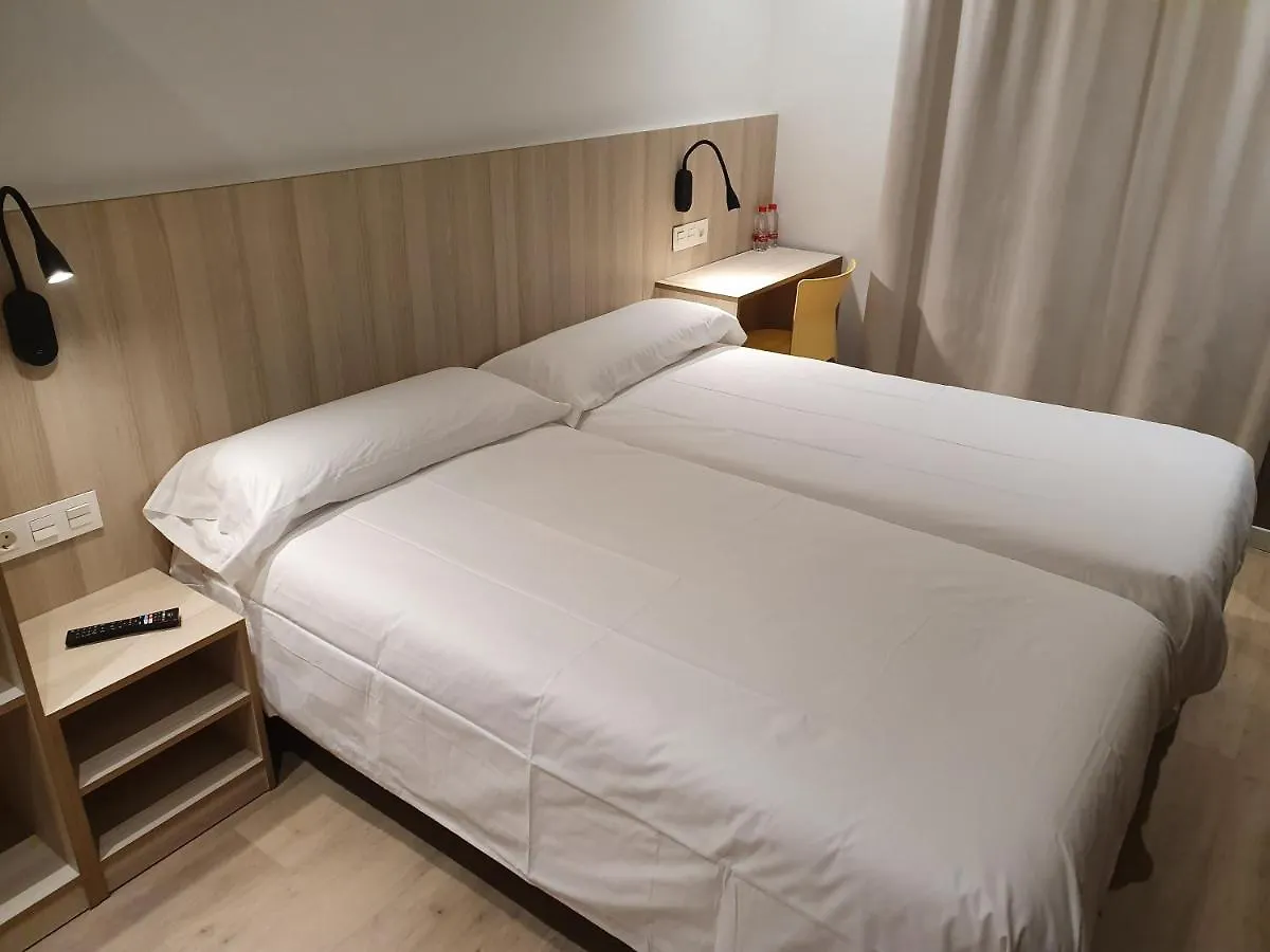 Hostal Bestprice Barcelona Stadium